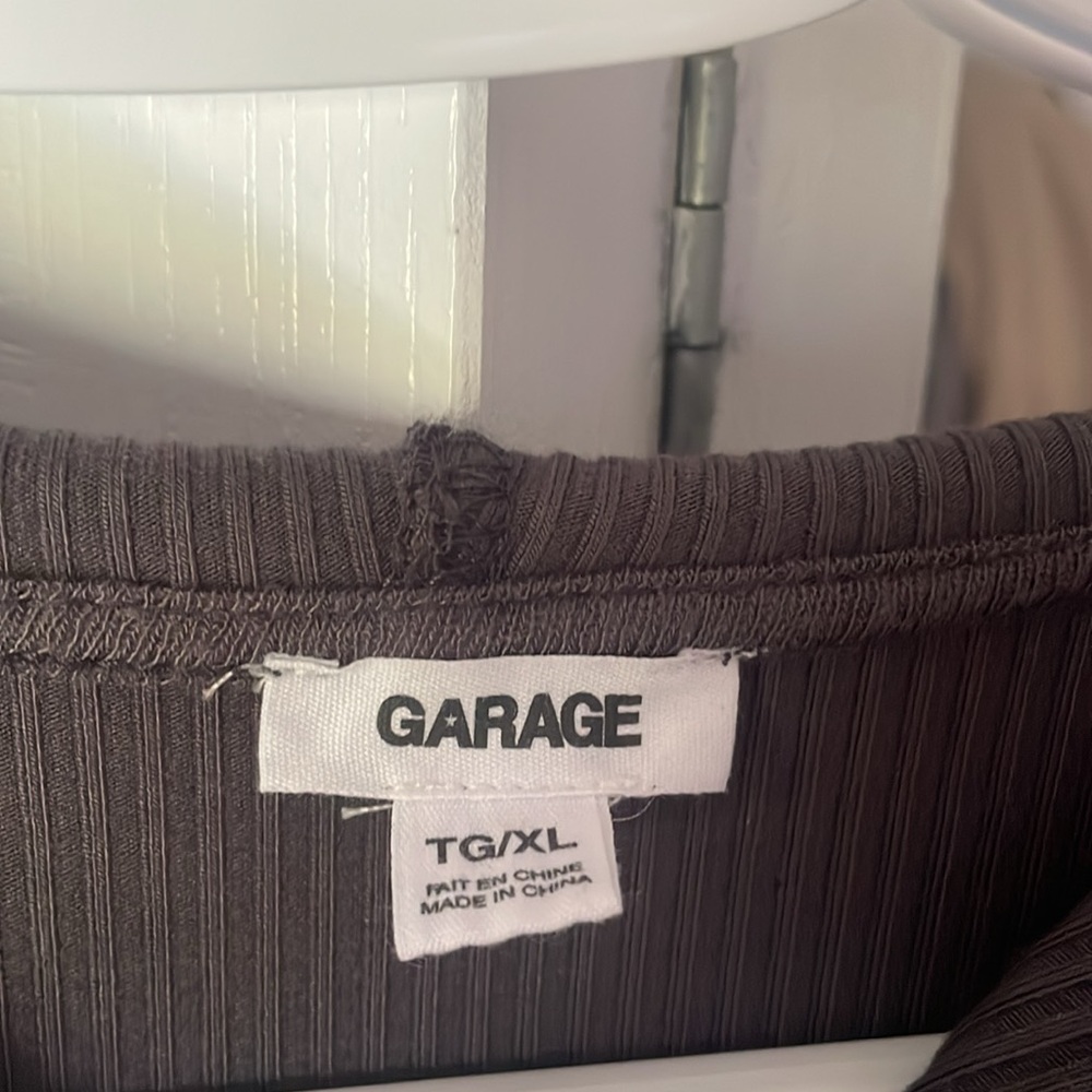 Garage Charcoal Ribbed Top - Picture 2 of 2